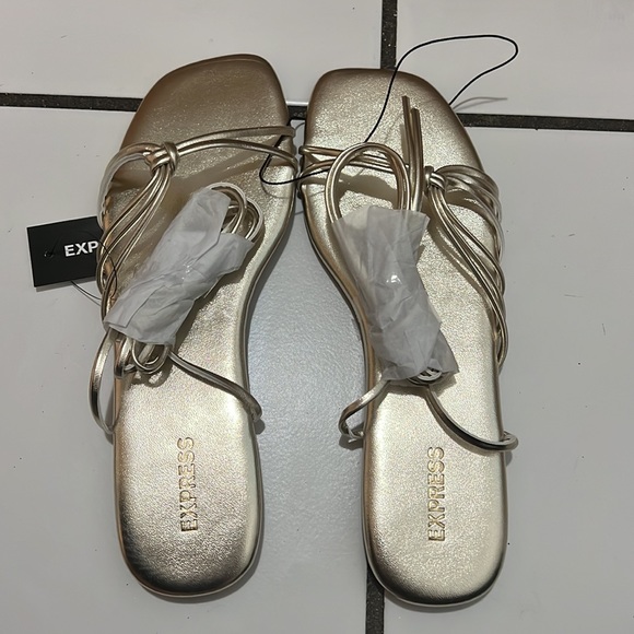 Express Strappy Tie-Up Sandals - Picture 4 of 6